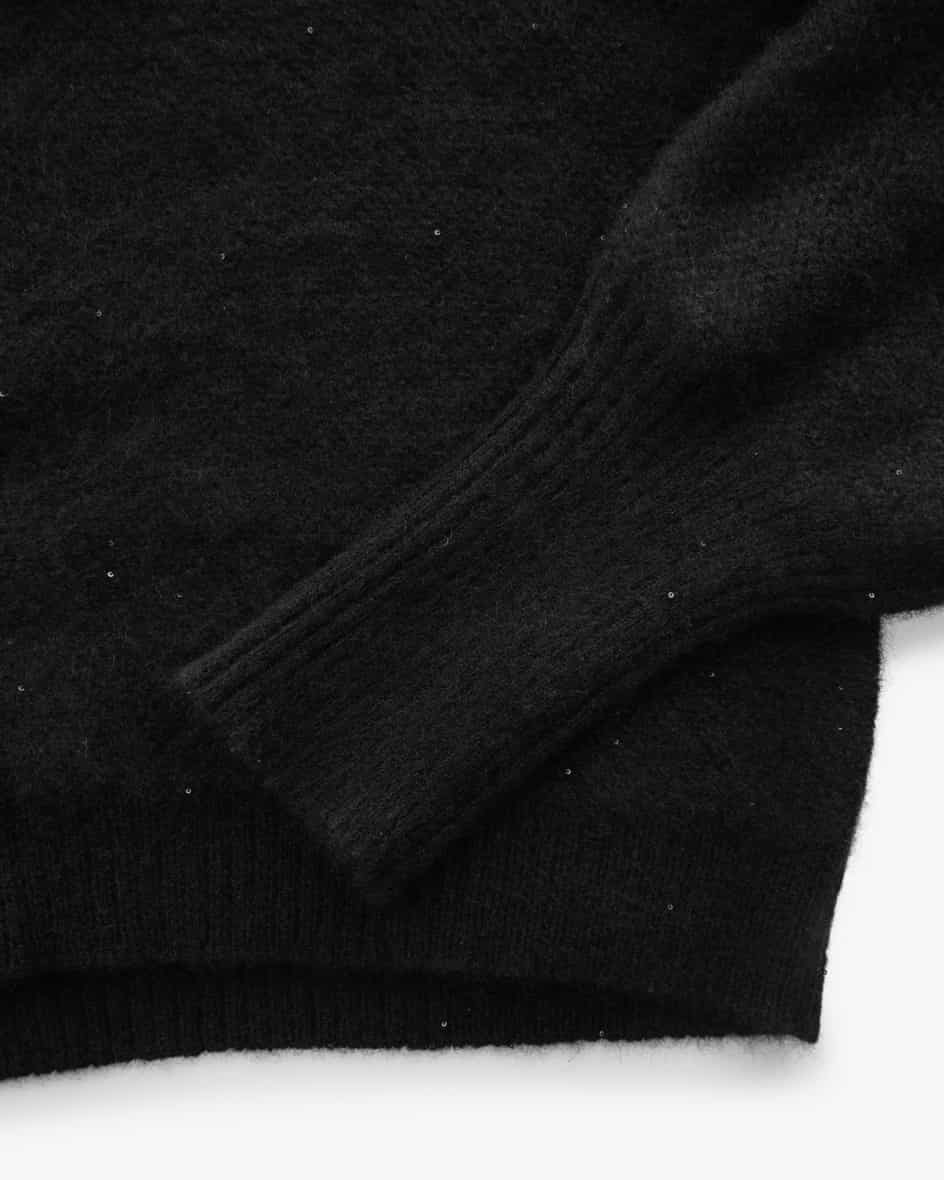 Lu Ren x ELLE Pullover 2025