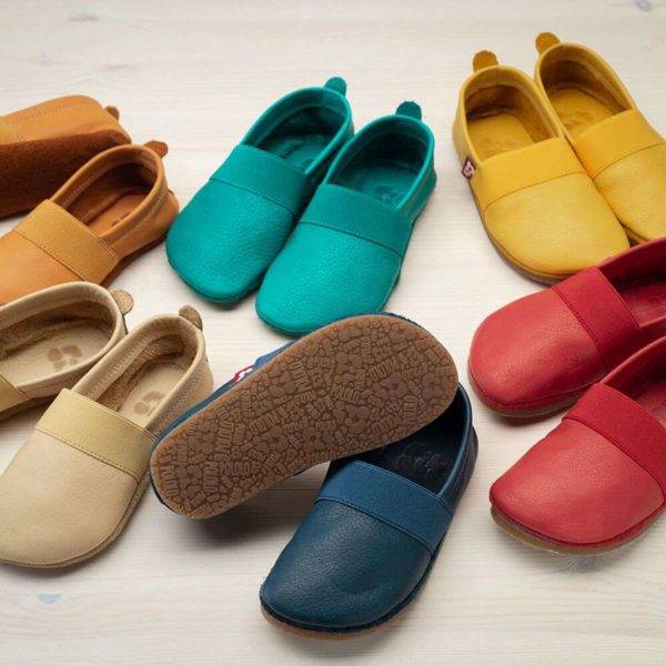 Pololo Outdoor Barfußschuh “Elastico” Hellbraun mit Gummisohle – Restgrößen Exklusive Angebote