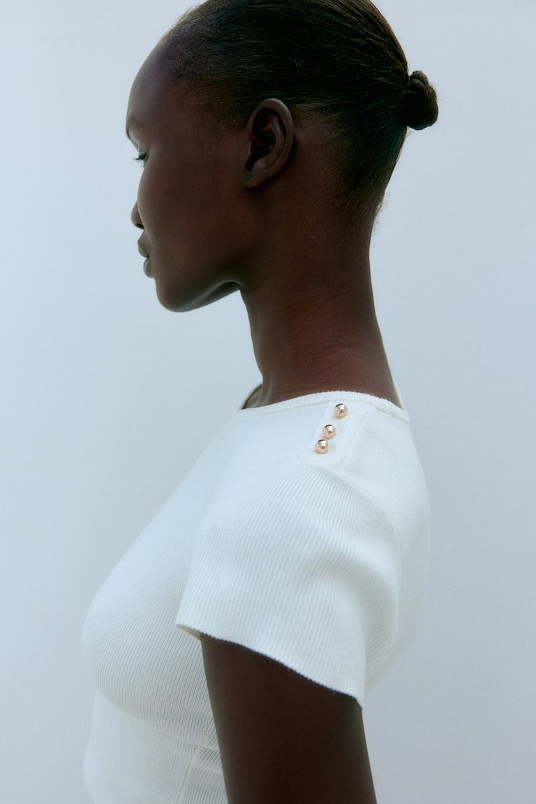 H&M T-Shirt aus Feinstrick Kauf eins, bekomm eins gratis