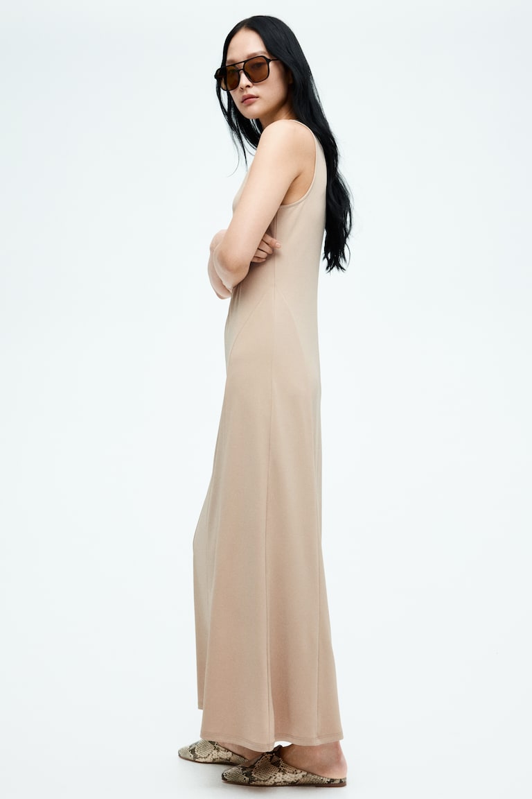 H&M Kleid mit Knotendetail Valentinstagsangebot
