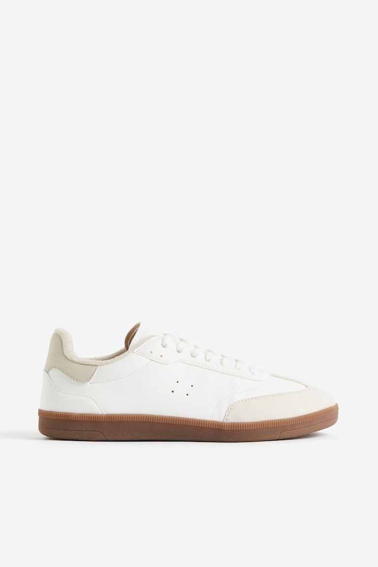 H&M Sneaker Riesige Ersparnisse