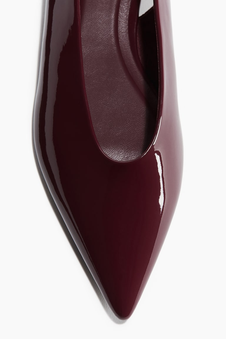 H&M Lack-Slingpumps 50% Rabatt für begrenzte Zeit