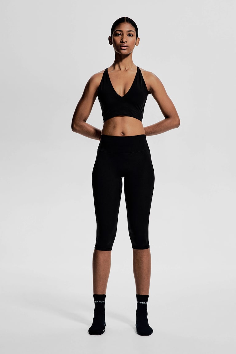 H&M Capri-Sportleggings mit SoftMove™ Kauf eins, bekomm eins gratis