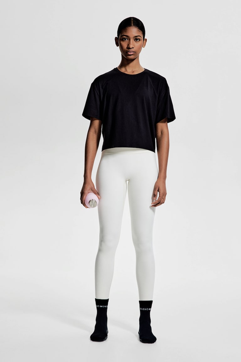 H&M Kastiges Sportshirt mit DryMove™ zollfrei