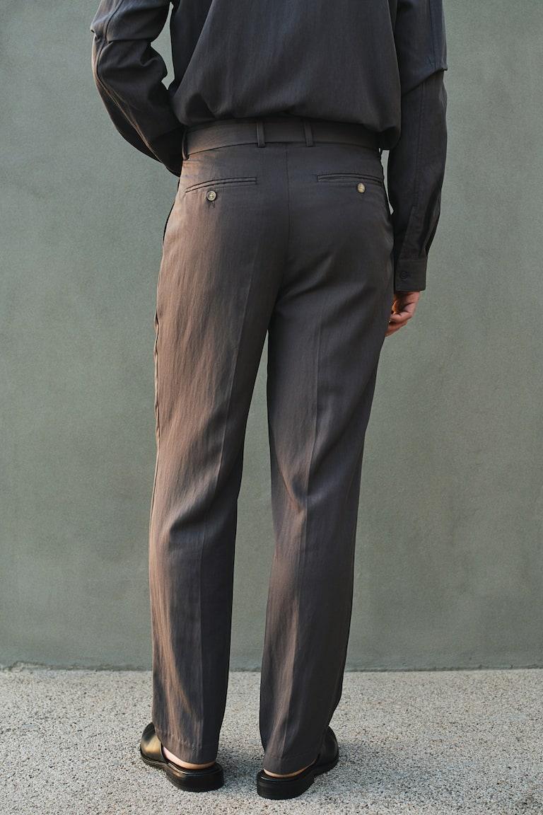 H&M Twillhose mit Gürtel in Regular Fit Bis zu 55% Rabatt