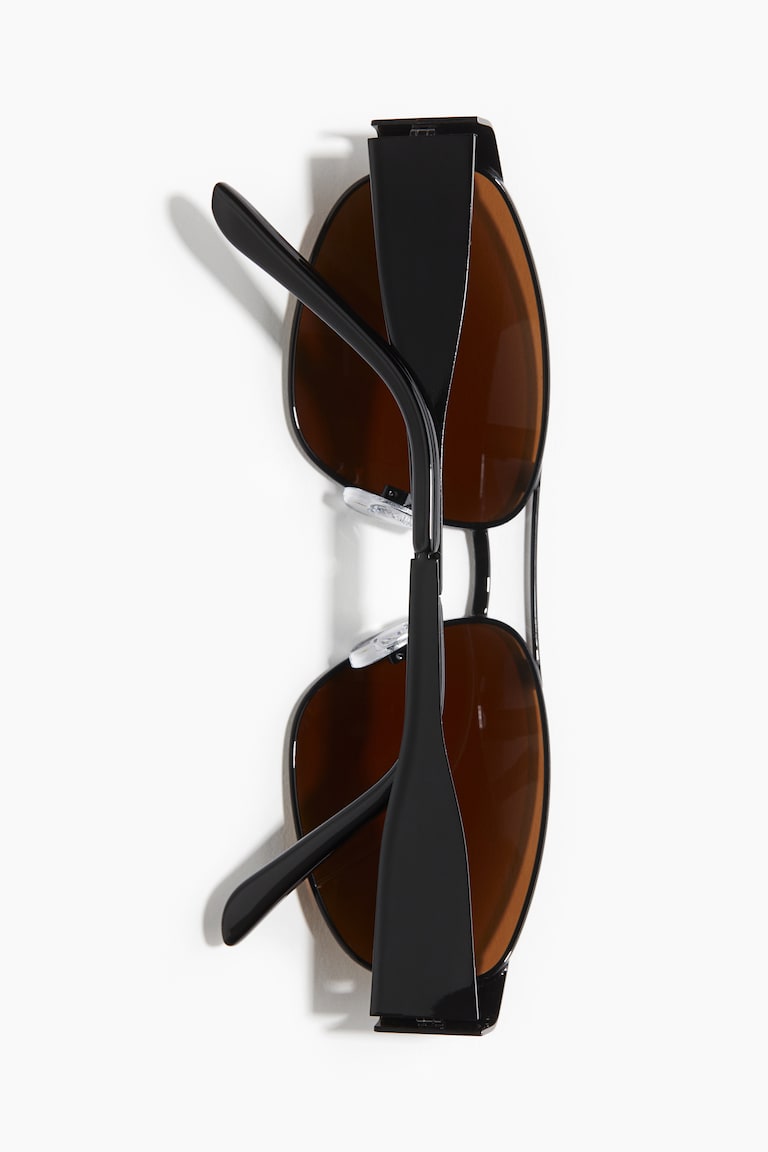 H&M Sonnenbrille 50% Rabatt für begrenzte Zeit