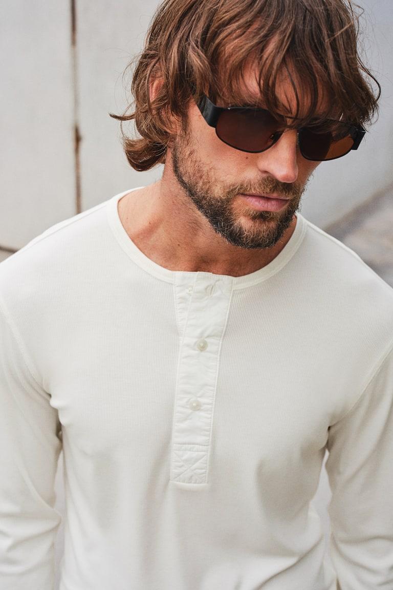 H&M Geripptes Jerseyshirt in Slim Fit Hotsell