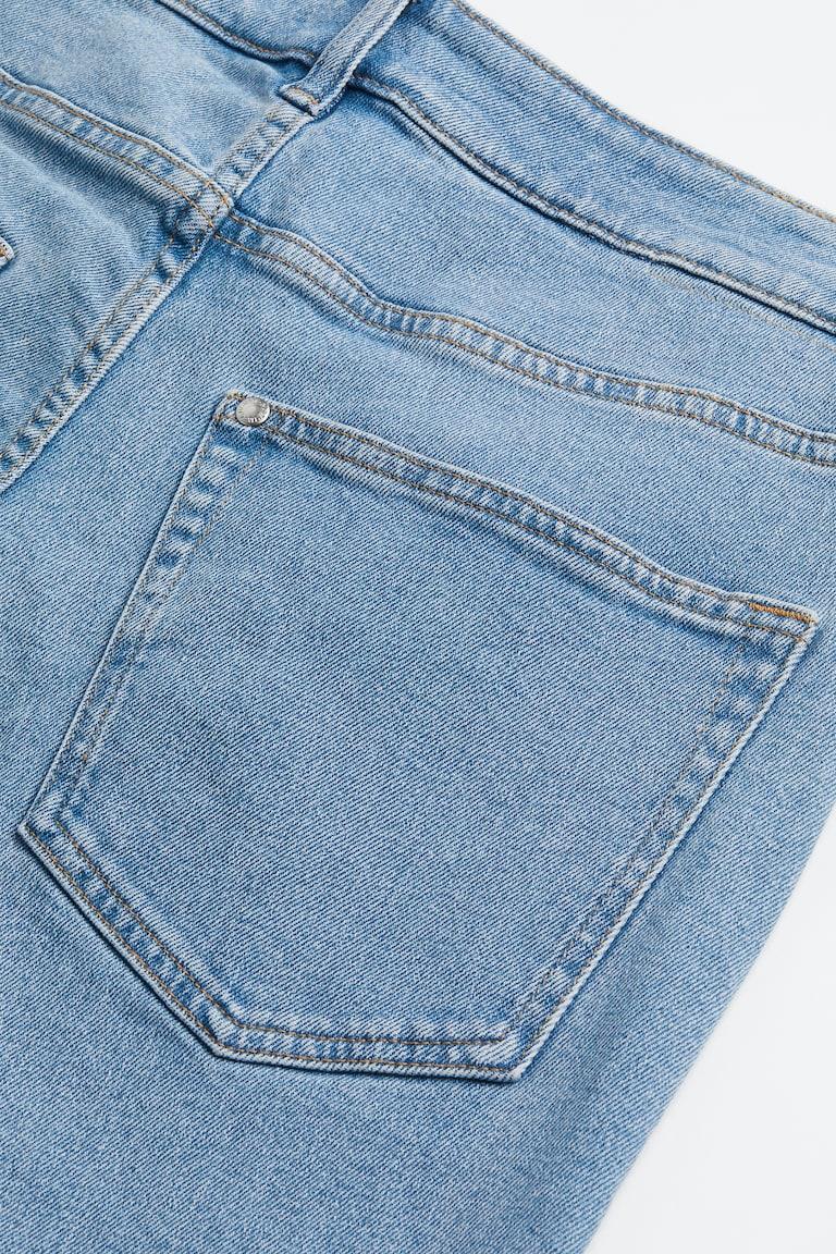H&M Straight Regular Jeans Letzter Tag