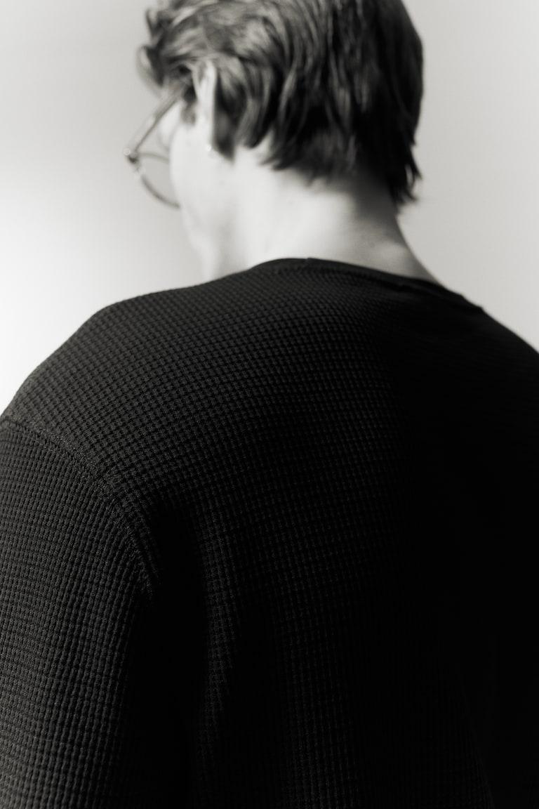 H&M Shirt aus Waffeljersey in Slim Fit Nur für heute