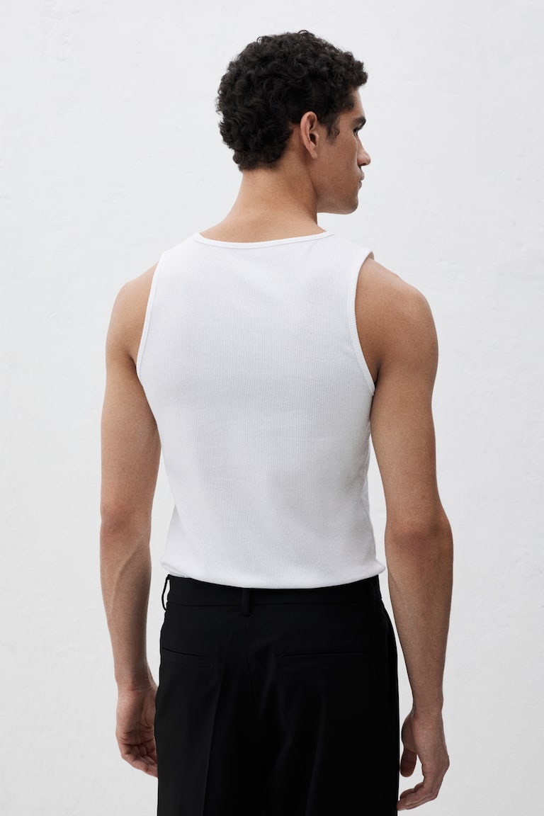 H&M Geripptes Tanktop in Slim Fit Bis zu 55% Rabatt
