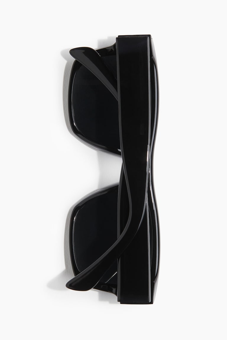H&M Polarisierende Sonnenbrille Räumungsverkauf
