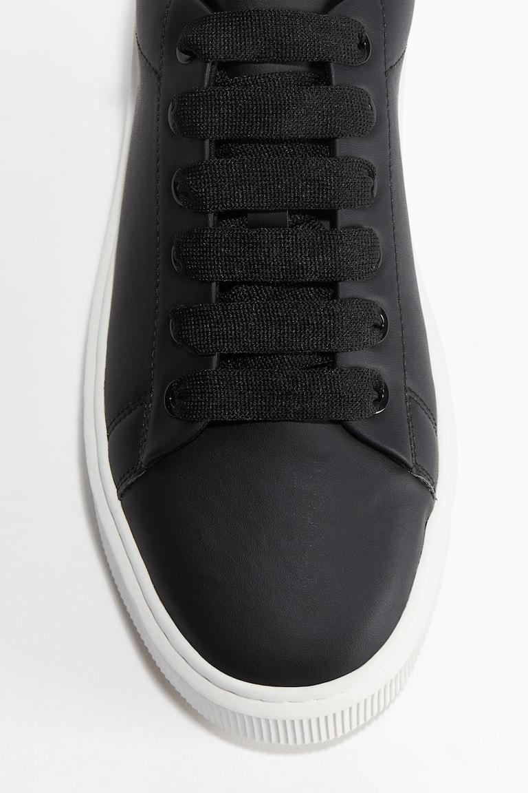 H&M Chunky Sneaker Nur noch ein Tag übrig