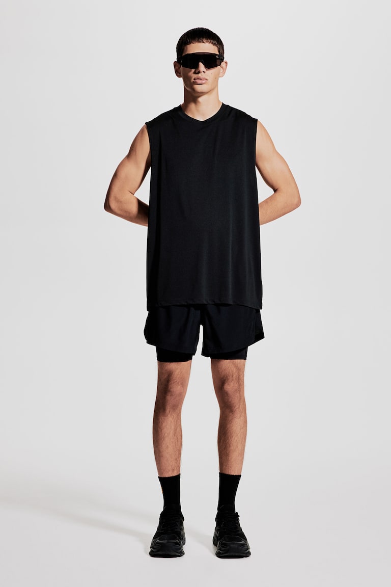 H&M Sport-Tanktop mit DryMove™ in Regular Fit Online Outlet