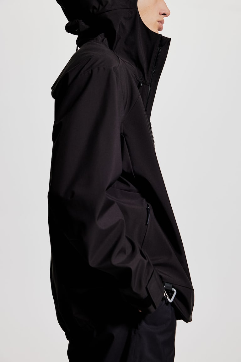 H&M Wasserabweisende Softshelljacke in Regular Fit Exklusive Angebote