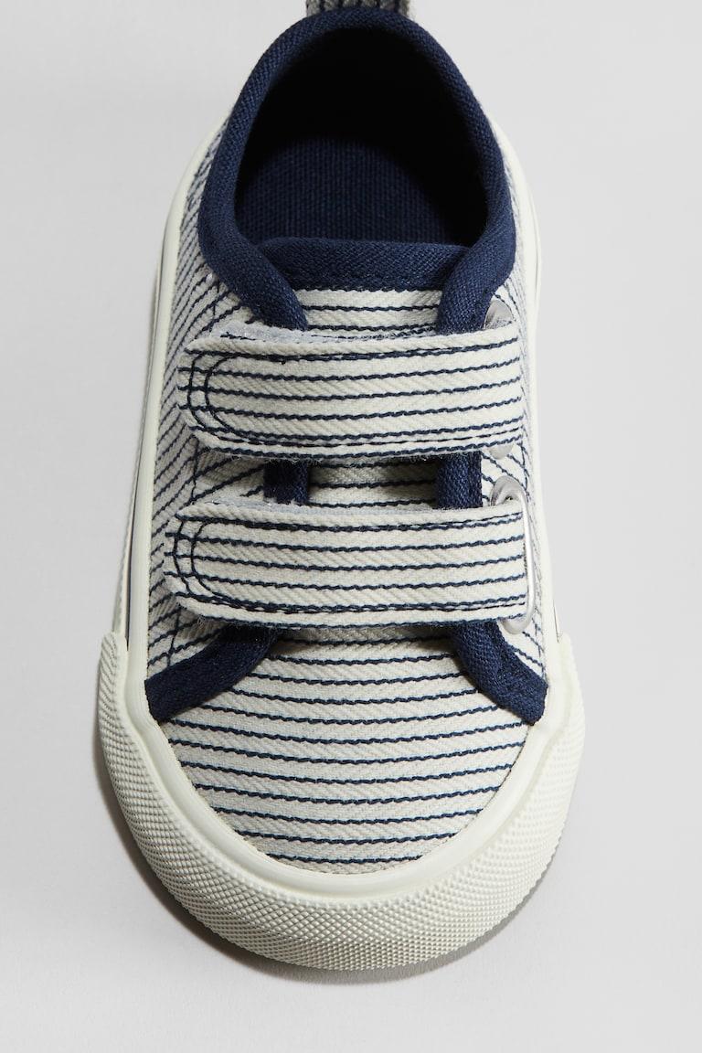 H&M Sneaker aus Baumwolle Top Angebot