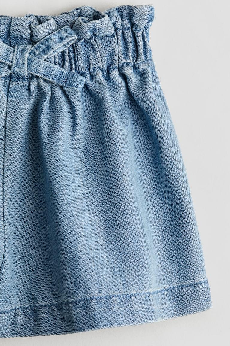 H&M Shorts mit Paperbag-Bund Hotsell