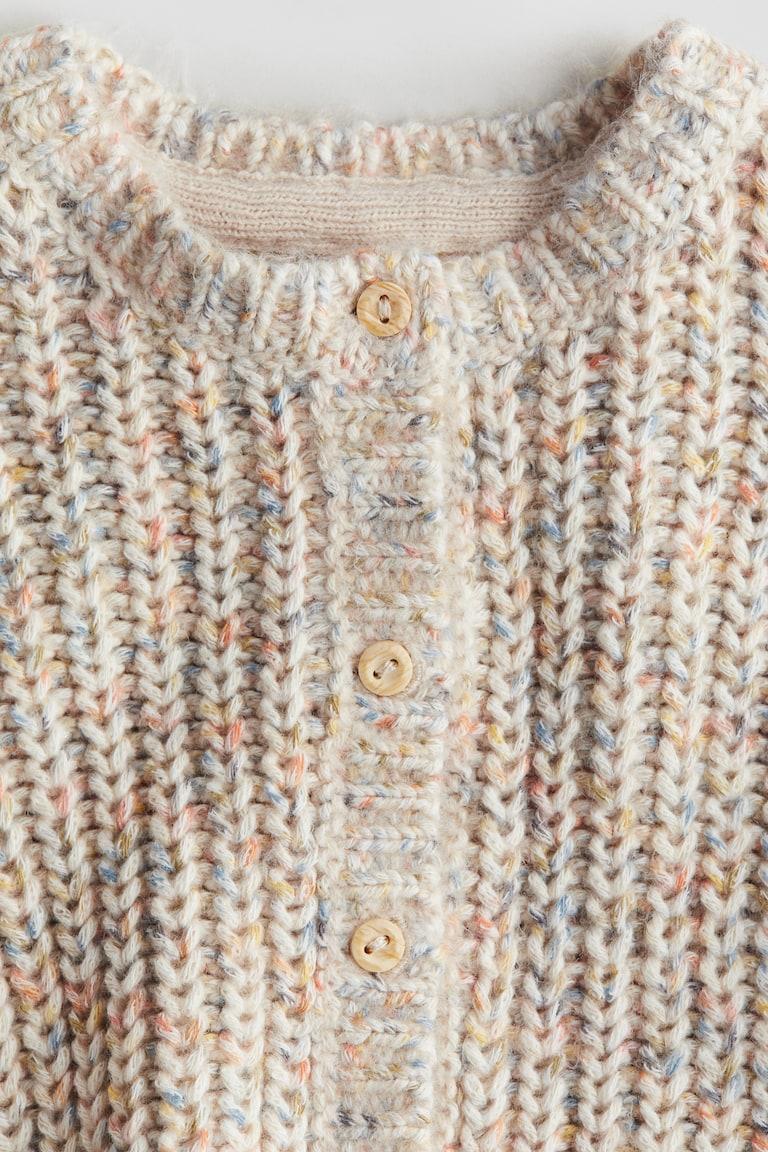 H&M Cardigan in Patentstrick Valentinstagsangebot