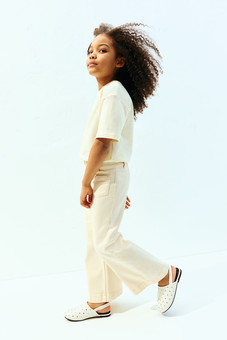 H&M Ausgestellte Twillhose Begrenztes Angebot