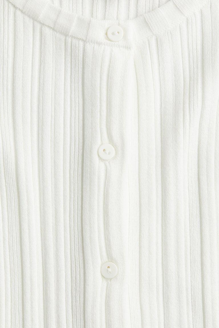H&M Cardigan in Rippstrick 2025