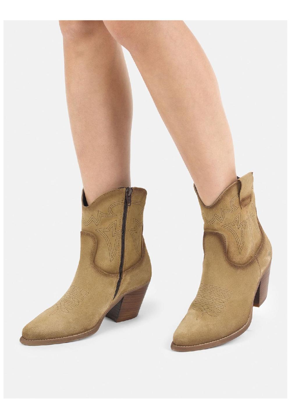 Felmini Veloursleder Stiefelette Saisonale Angebote