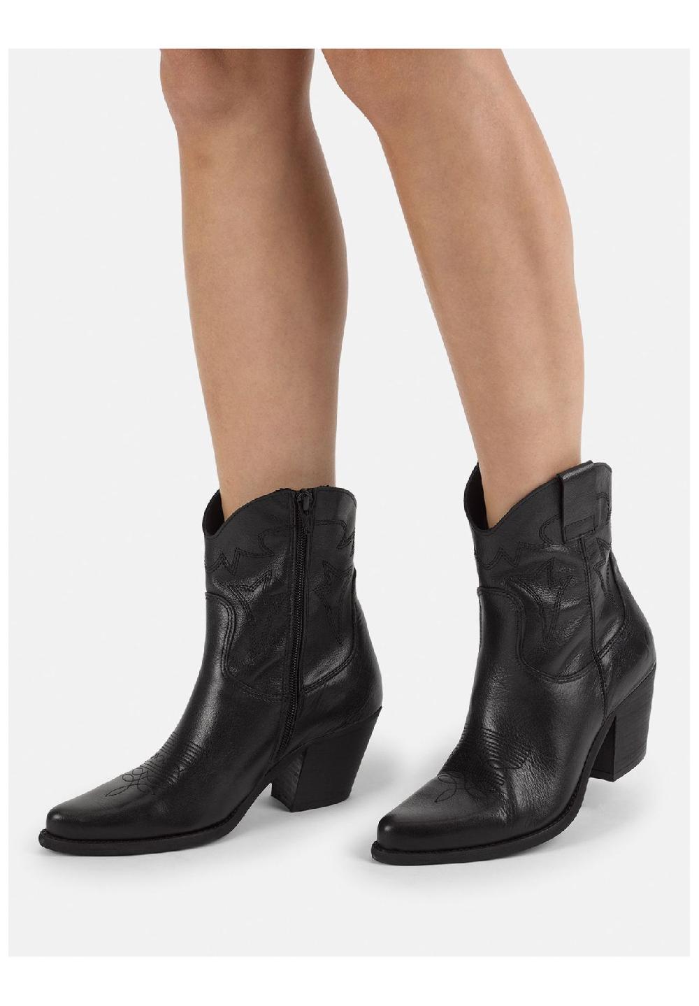 Felmini Leder Stiefelette Räumungsverkauf