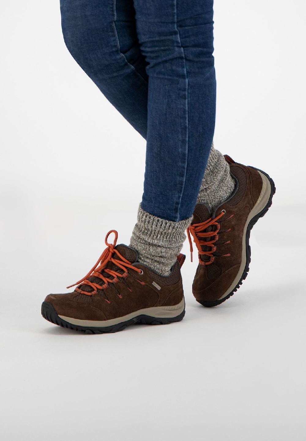TRAVELIN' Wanderstiefel Nyborg Low Damen 2025