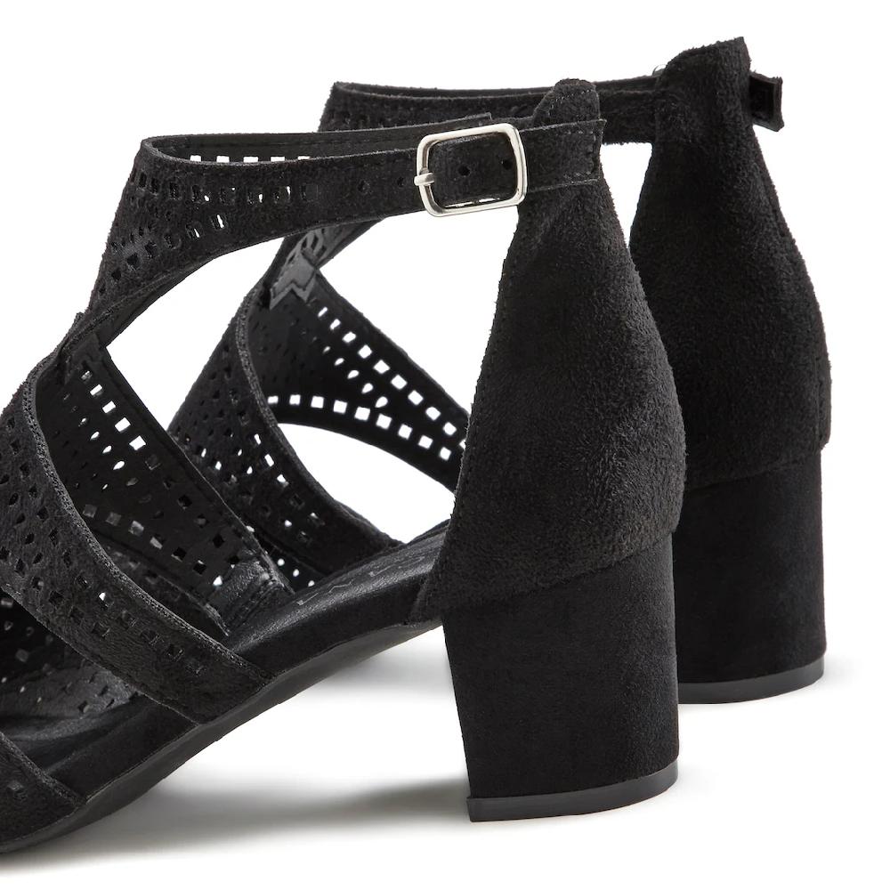 LASCANA Riemchensandalette Sandalette Sommerschuh mit Cut-Outs und bequemen Blockabsatz VEGAN bestellen Große Rabatte