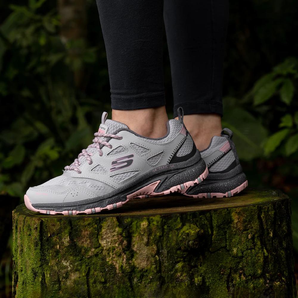 Skechers Sneaker »HILLCREST PURE ESCAPADE« im Materialmix Freizeitschuh Halbschuh Schnürschuh bestellen Rabatt