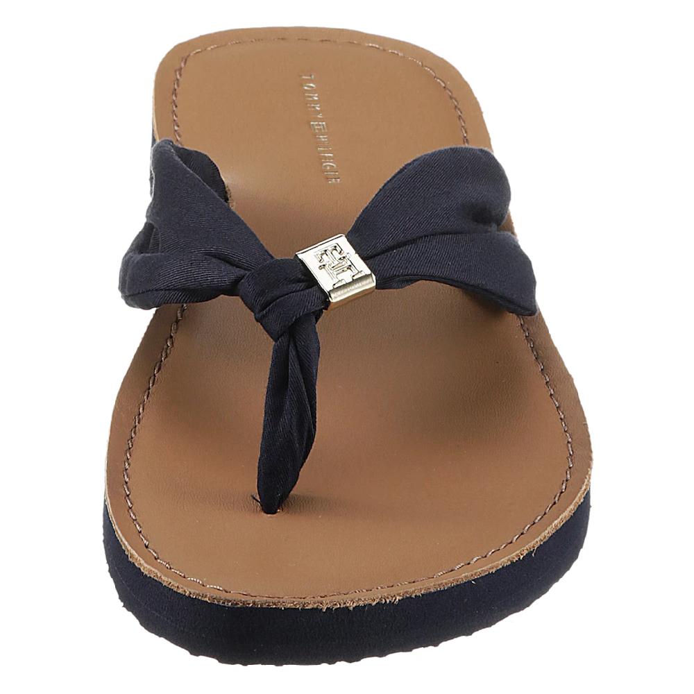 Tommy Hilfiger Zehentrenner »TH ELEVATED BEACH SANDAL« Sommerschuh Bequemschuh Flats Schlappen mit TH-Schmuckelement Letzte 3 Tage